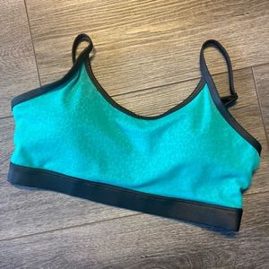 Zyia Jade River Stone light n tight bra size medium